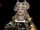 Madonna vystoupila na Super Bowlu (5. února 2012).
