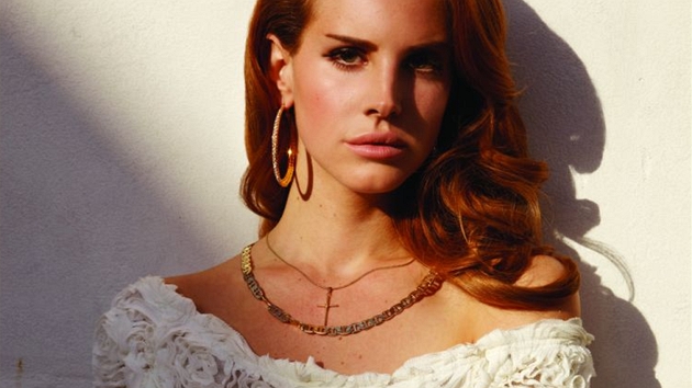 Lana Del Rey se na celé své desce ani jednou neusměje.