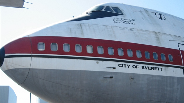 Prototyp Boeingu 747 "City of Everett", který stojí v leteckém muzeu kousek od...