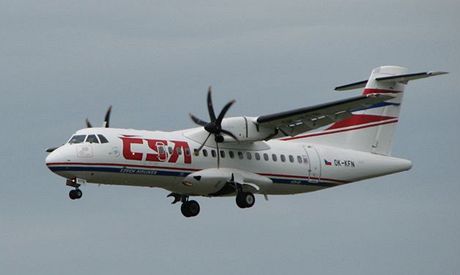 eské aerolinie od ervna zruí spojení Prahy s Berlínem a Curychem. Na linky nasazují hlavn letadla ATR 42