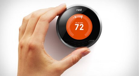 Chytrý termostat NEST je typickým pedstavitelem tzv. Internetu vcí