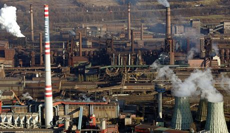 Ostravská hu ArcelorMittal (bývalá Nová hu) díky miliardové investici me vyrábt trubky i pro tbu ropy a zemního plynu.