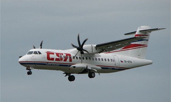 eské aerolinie od ervna zruí spojení Prahy s Berlínem a Curychem. Na linky nasazují hlavn letadla ATR 42