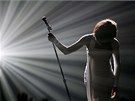 Whitney Houston pi pedávání American Music Awards v listopadu 2009
