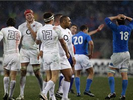 VÍT�ZOVÉ A PORA�ENÍ. Ragbisté Anglie v novém ro�níku Six nations zvládli i