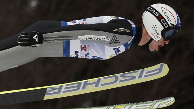 KAM DOLETÍM? Roman Koudelka bhem prvního kola závodu SP ve Willingenu.