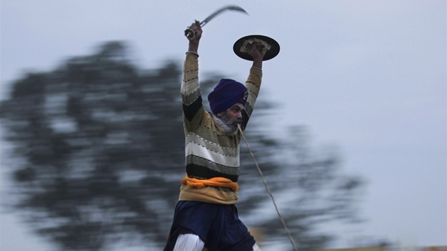 závodníci bhem indické vesnické olympiády ve vesnici Kila Raipur