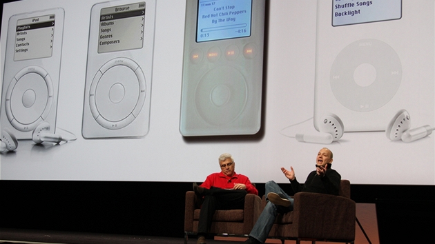 Tony Fadell (vpravo) je otec iPodu a také autor prvního termostatu, který se naučí zvyky uživatele a podle toho mu reguluje v domácnosti teplotu.