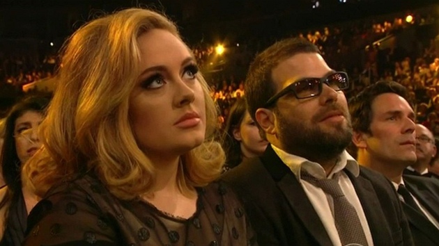 Adele a její pítel Simon Konecki na pedávání cen Grammy (2014)