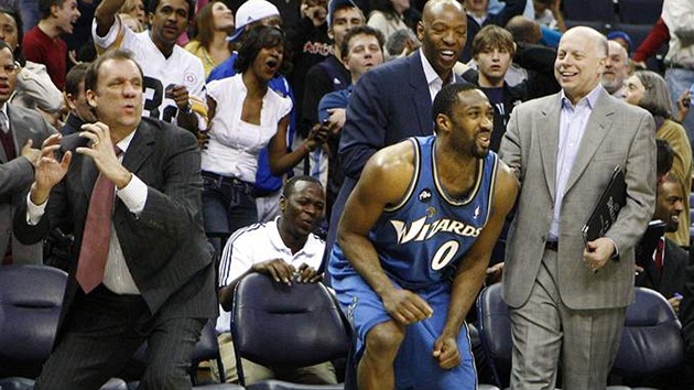 NA CO ASI REAGUJÍ? Trenér Flip Saunders ani Gilbert Arenas u ve Washingtonu