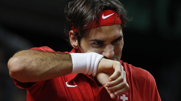 KONEC. �výcar�tí tenisté i s Rogerem Federerem nesta�ili na Spojené státy a v