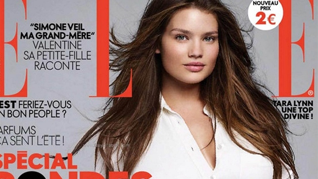 Plus-size modelka Tara Lynnová na titulní stránce časopisu Elle (březen 2010)
