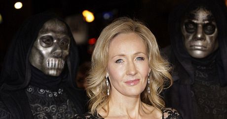 J. K. Rowlingová na premiée filmu Harry Potter a Relikvie smrti - ást 1...