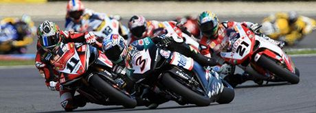 Superbike v Brn 2008. Biaggi, Bayliss, Corser