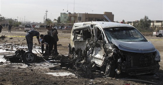 Bombové útoky v Iráku v nedli zabily dvacet lidí. (ilustraní foto)