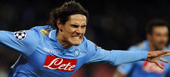 NEAPOLSKÝ KANONÝR. Edinson Cavani u v italské lize pravdpodobn nezstane.