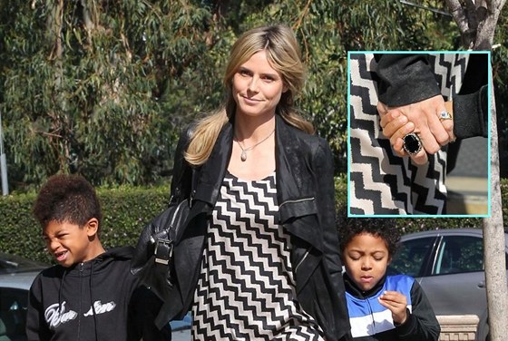 Heidi Klumová u nenosí snubní prsten (18. února 2012).