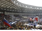 Stadion Luniky zaplnily ve tvrtek desetitisíce lidí, vyjadovali podporu