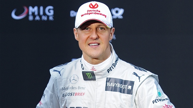 DO POSLEDNÍ SEZONY. Veterán Michael Schumacher pi pedstavení nového monopostu