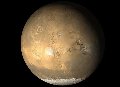 Fotografie Marsu poízená z jeho obné dráhy v roce 2001