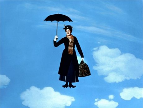 Scéna z filmu Mary Poppins, kterou ztvárnila Julie Andrewsová. I ona získala za...