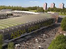 Vizualizace fotbalov�ho stadionu v Hradci Kr�lov� spojen�ho s n�kupn�m centrem.