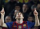 HRDINA. Lionel Messi z Barcelony oslavuje jeden ze svých gól do sít