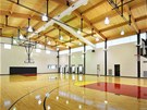 V obytnm komplexu je nejvt zajmavost kryt basketbalov hala.