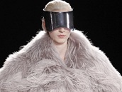 Alexander McQueen podzim - zima 2012/2013