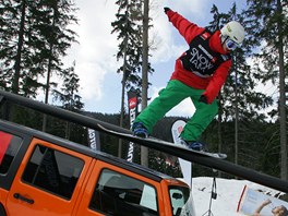 Ve Špindlerově Mlýně začal snowboardový závod Quiksilver Snowjam.