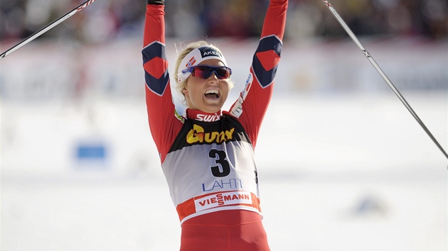 Norská závodnice Therese Johaugová, vít�zka skiatlonu SP na 2x7,5 km v Lahti.