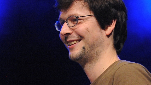 Dvě žánrové ceny Anděl 2011 2. března na slavnostním vyhlášení v pražské Akropoli získal projekt Floex, za nímž stojí multiinstrumentalista Tomáš Dvořák.