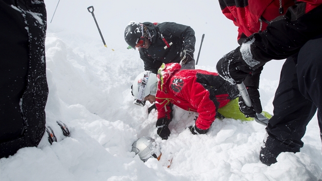 Lavinový výcvik v Hochfügenu s Robinem Kaletou. Jeden z ú�astník� kurzu byl