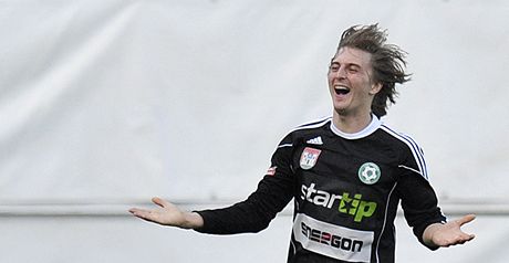 Proti Bohemians se píbramský fotbalista Martin lapák takové oslavy gólu nedokal.