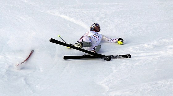 KONEC SÉRIE. Amerianka Lindsey Vonnová nedokonila kvli pádu sjezd ve Val d´Isere.