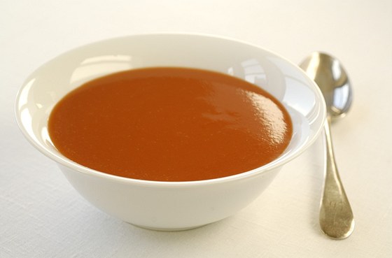 Základem dobré rajské polévky jsou kvalitní rajata. (Ilustraní snímek)