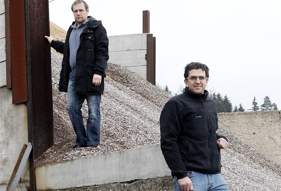 Ladislav Spurný (vpravo) a Tomá Kalous, majitelé betonárny v amberku