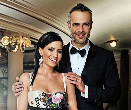 Finálový veer eské Miss 2012 budou moderovat Jaro Slávik a Gabriela Partyová.