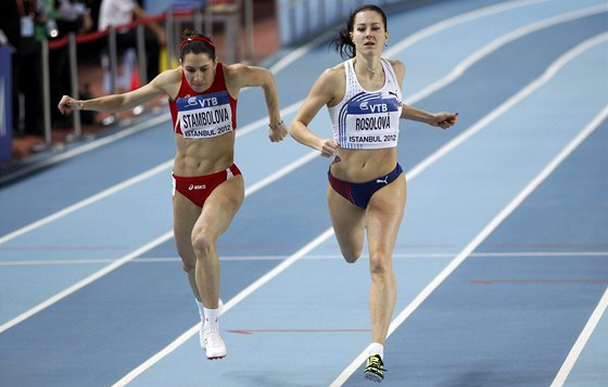 ESTÁ. Na halovém mistrovství svta v Istanbulu skonila denisa Rosolová v bhu na 400 m está.