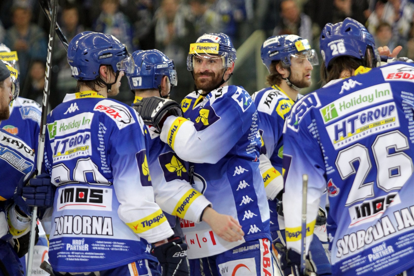 JEDNOU TO STA�ILO. Podle bookmaker� je nejv�t�ím favoritem na titul p�ed za�átkem semifinále Plze�. Komet� Brno nev��í, i kdy� ve �tvrtfinále vy�adila Spartu.