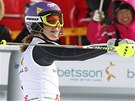 Nmka Maria Höflová-Rieschová se raduje po dojezdu druhého kola slalomu SP v
