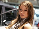 Modelky enevského autosalonu 2012
