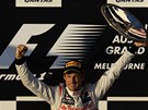 RADOST VÍTZE. Britský pilot Jenson Button se raduje z triumfu ve Velké cen