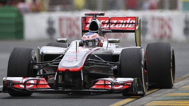Jenson Button  byl pi úvodním tréninku Velké ceny Austrálie nejrychlejí. 