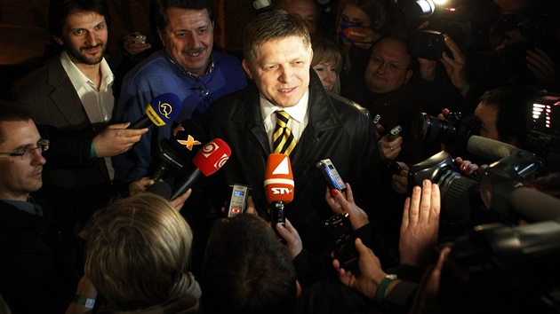 Pedseda slovensk strany Smr Robert Fico po zveejnn pedbnch vsledk voleb