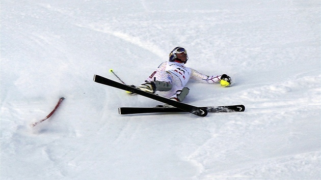 PD. Amerianka Lindsey Vonnov druh kolo slalomu SP v Are nedokonila.