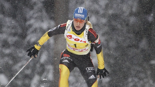 Oproti individuálním závodm se biatlonistka Lucie Charvátová pravideln trápí ve tafetách. Potvrdilo se to také o víkendu pi Svtovém poháru v Ruhpoldingu.