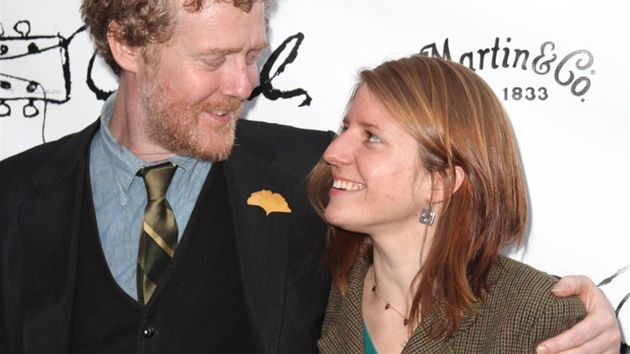 Glen Hansard a Markéta Irglová na premiée muzikálu Once na Broadwayi.