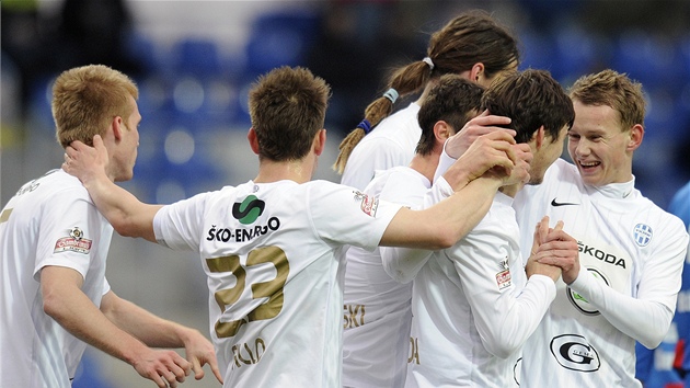 OBHÁJCE POSTUPUJE. Fotbalisté Mladé Boleslavi postoupili do tvrtfinále