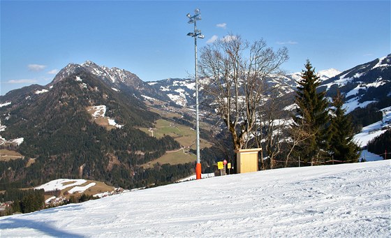 V rakouském Alpbachtalu se lyuje od podzimu do jara. Ilustraní foto.